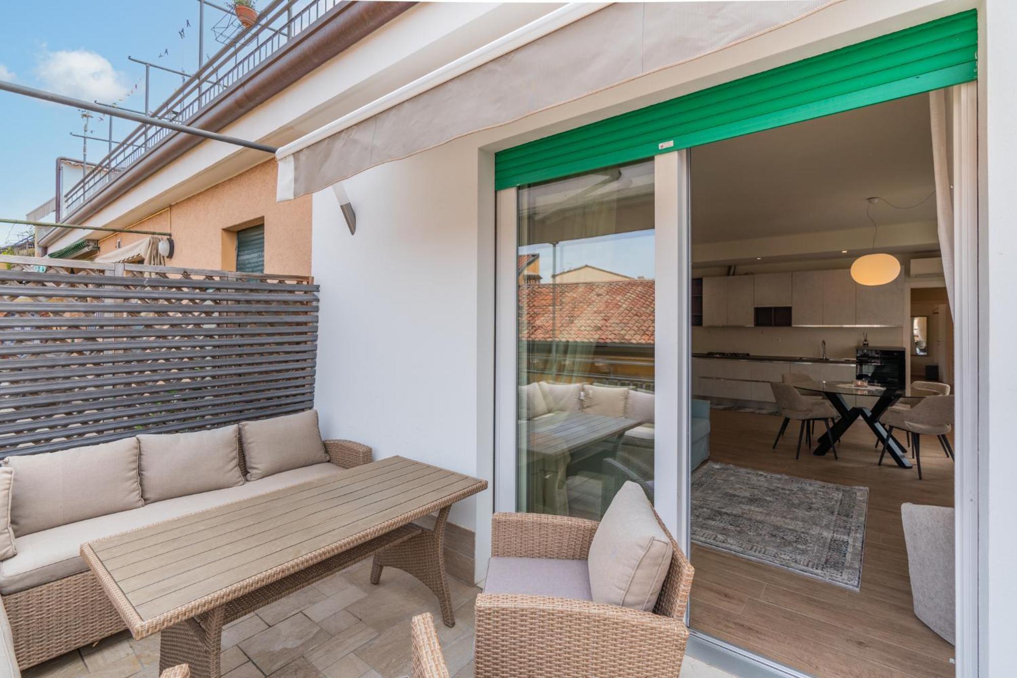 Domus Verona - Ampia Residenza Filippini A Pochi Passi Dall'Arena Ruang foto